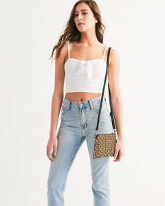 Design x Wristlet