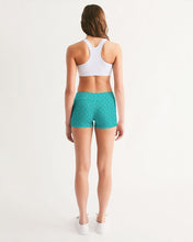 Load image into Gallery viewer, Aqua Women&#39;s Mid-Rise Yoga Shorts