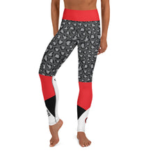 Load image into Gallery viewer, Black Leopard Yoga Leggings